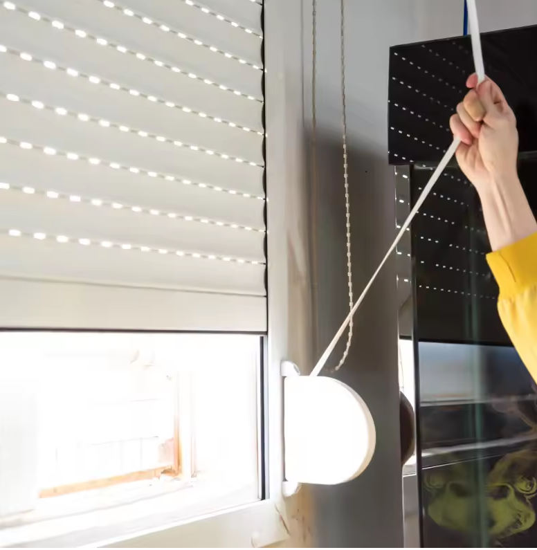 Enrouleur et sangle de volet roulant